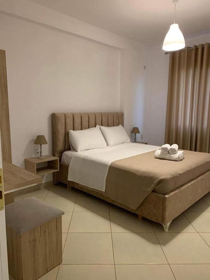 Mediterranean Apartments Himara Kültér fotó